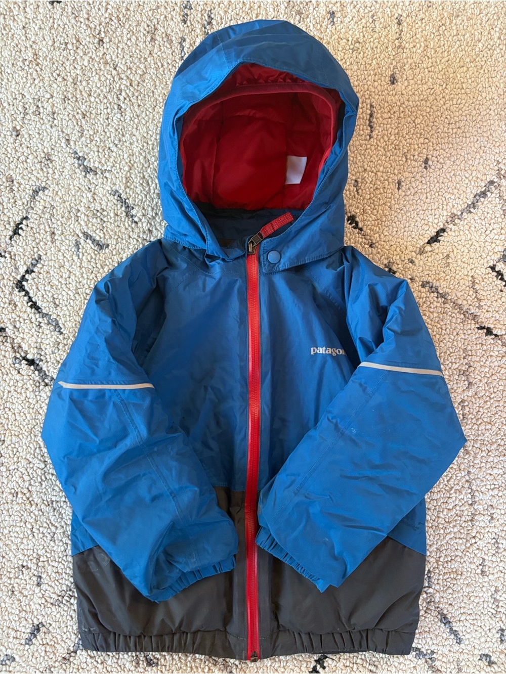 Patagonia kids snow pile jacket (4T) EUC